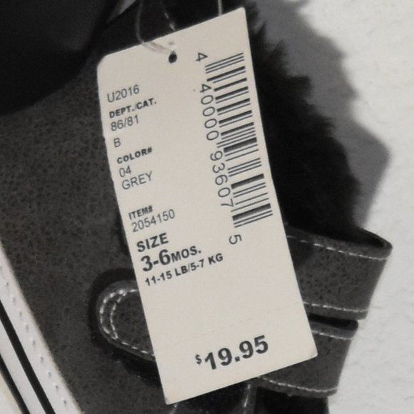 NWT | Velcro Sneakers | 3-6 - Picture 5 of 5